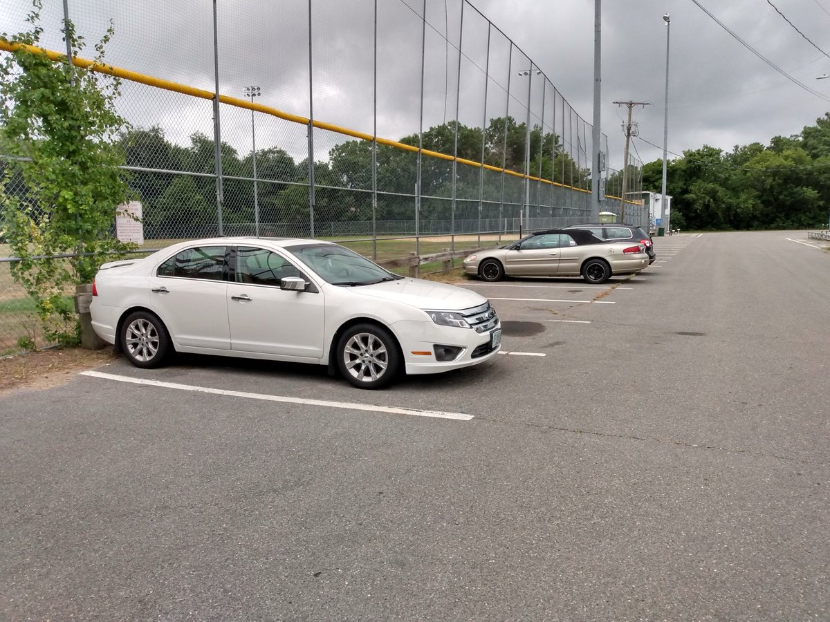 ponysasha261's tweet photo. #ford #fordfusion #awd https://t.co/5HOwhvoSXR