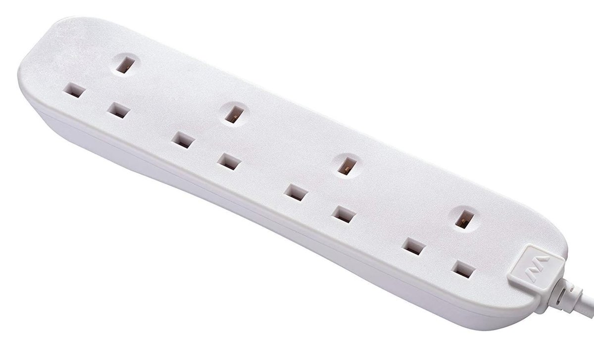 GeekDiscounts's tweet photo. Ad: Β£3.79 DEAL in Delivery #Masterplug 2 Metres Four Socket Extension Lead - UK π¬π§ https://t.co/o04mFFCAc0 https://t.co/fuoL7eaZ6V
