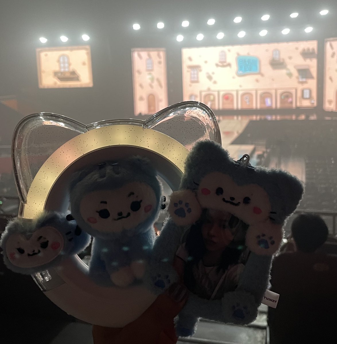 2階席だけど全然近い！！
楽しむぞ〜！！！