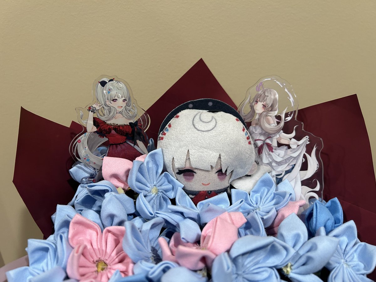 Shiori Ty tweet media