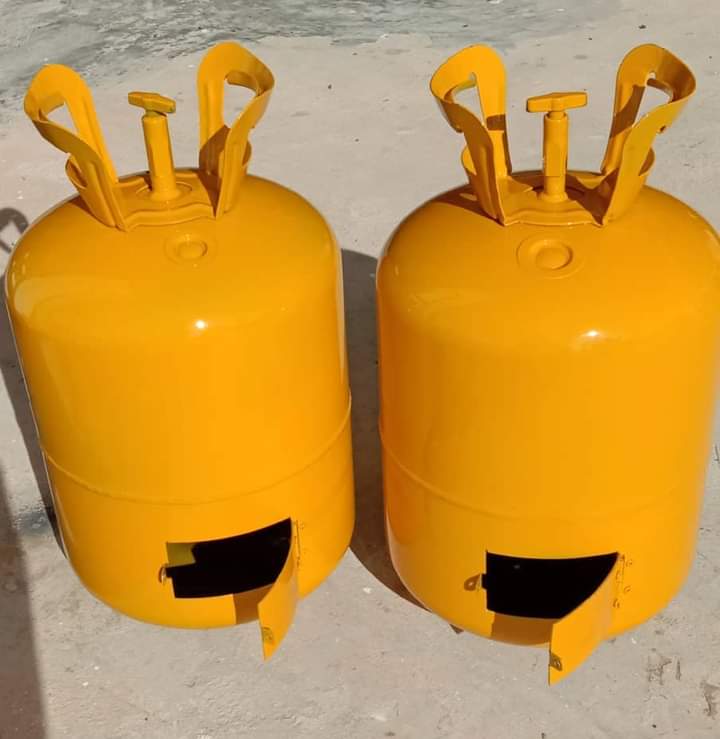 amir_hamat's tweet photo. Assalamualaikum shbt 

Jualan tabung utk mak saya dialisis 

Rm110 siap pos

Please RT ❤️

https://t.co/uAdrMRRbem https://t.co/xf3yZLIUNv