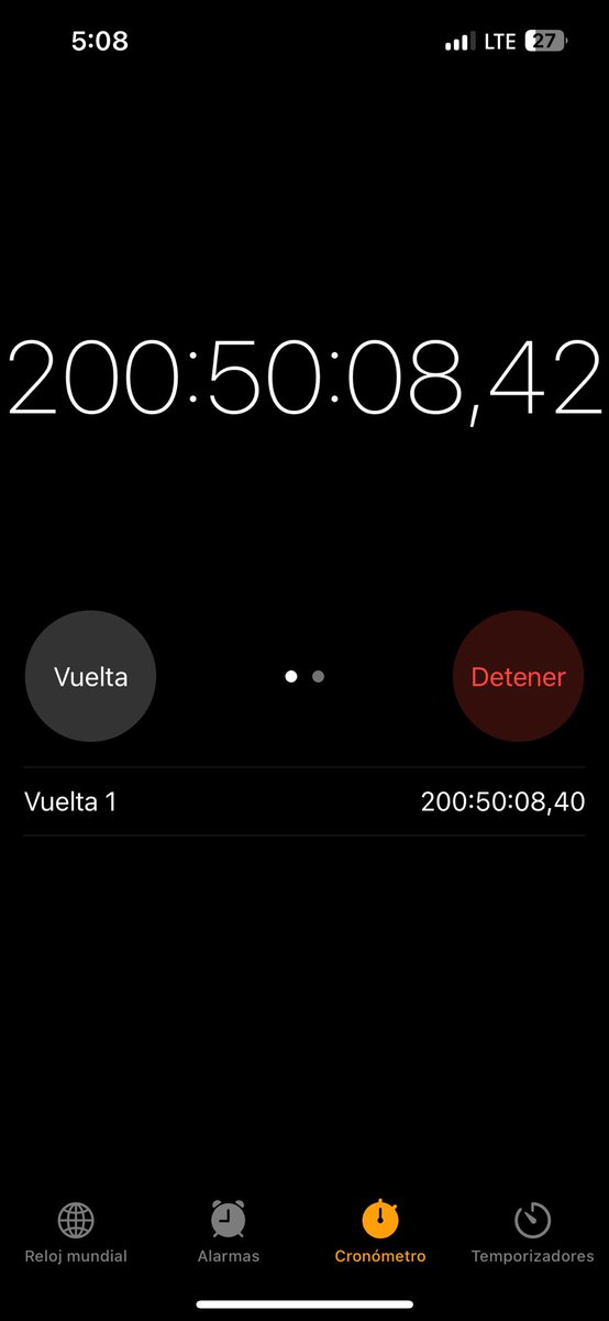 aguslainn's tweet photo. entre al reloj para ponerme una alarma y vi esto https://t.co/CFgDOsBxU5