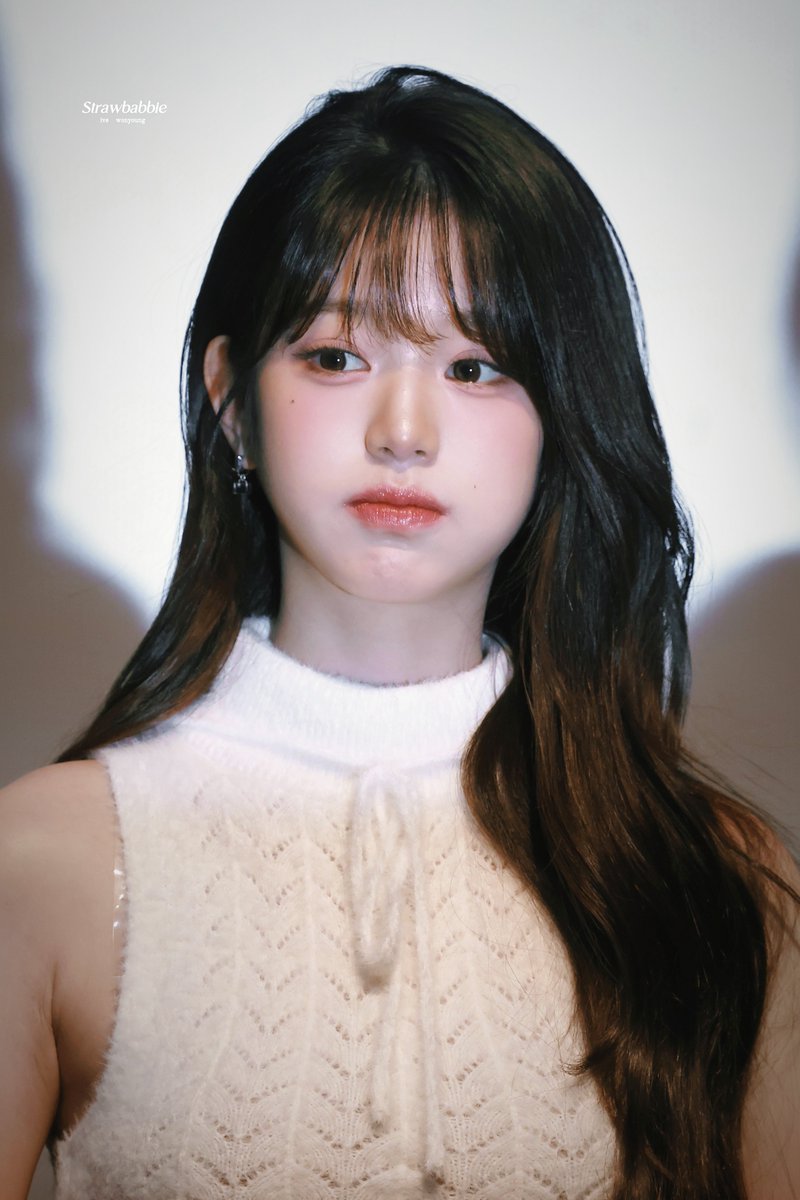 Strawbabbie_wy's tweet photo. 241102 무대인사

🤲🏻🤍

#아이브 #IVE #장원영 #JANGWONYOUNG #원영 #WONYOUNG #ウォニョン @IVE_twt https://t.co/7T1kUivkYb