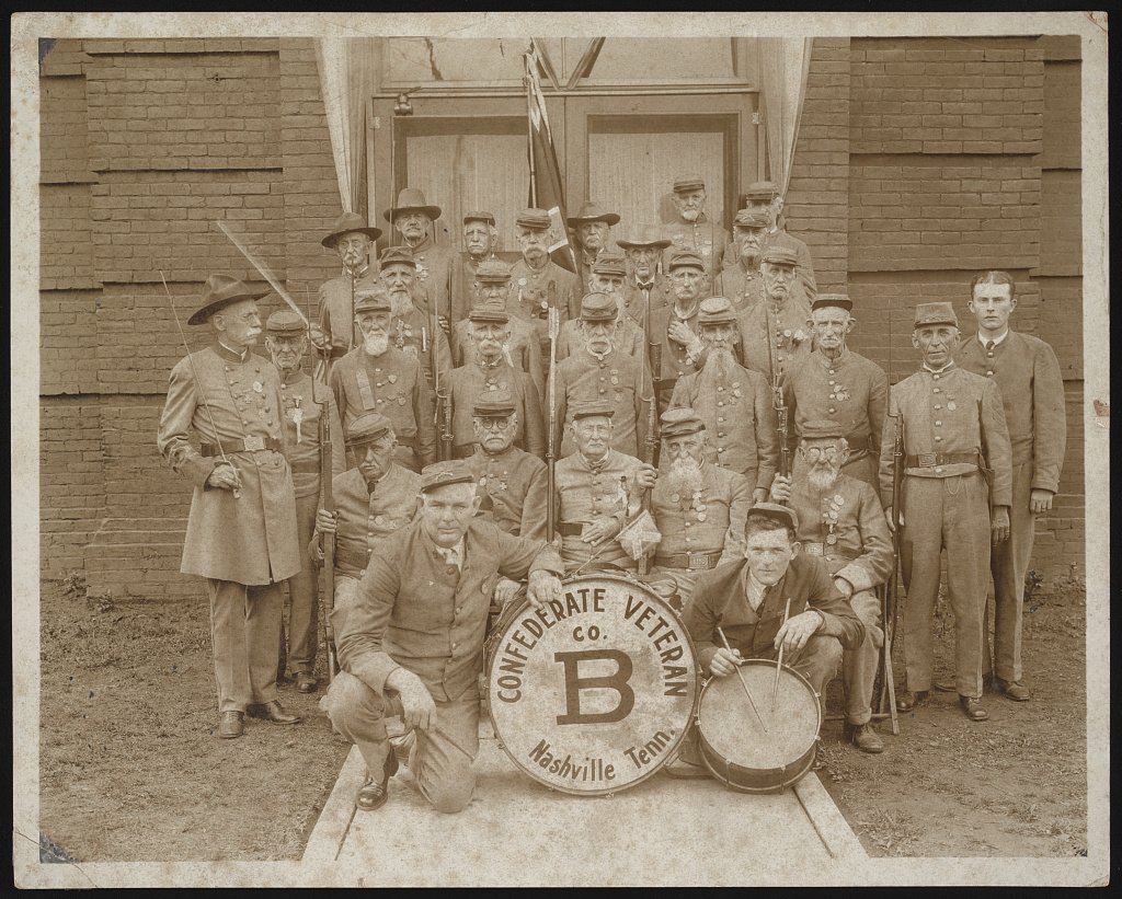 BlueandGrayHIS's tweet photo. Company B, Confederate Veterans of Nashville, Tennessee, at reunion in Memphis
•
Source: Liljenquist Family Collection of Civil War Photographs and The Library of Congress
•
https://t.co/oI6gcLH96z
•
Tags: #theblueandgrayhistorian
#historyfacts #historynerds https://t.co/Ez1qJ4Gozc