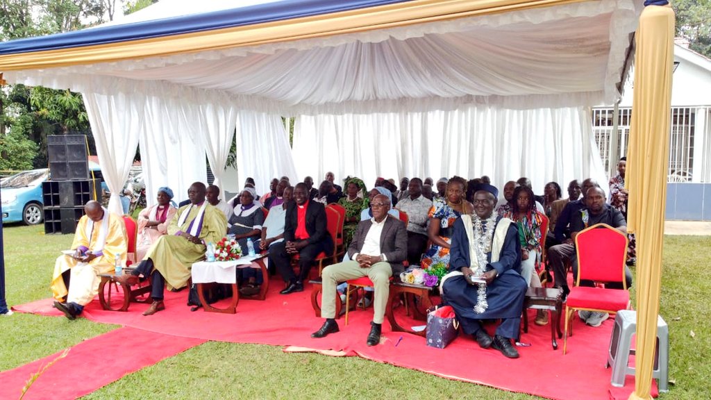 DrBKhalwale's tweet photo. I am pleased to have graced the installation of Paul Etemesi as the leader of the giant Batsotso community of Lurambi and Navakholo Constituencies. This was at a colourful ceremony held in the afternoon yesterday at Bushiri village in Navakholo Constituency. Congratulations chairman