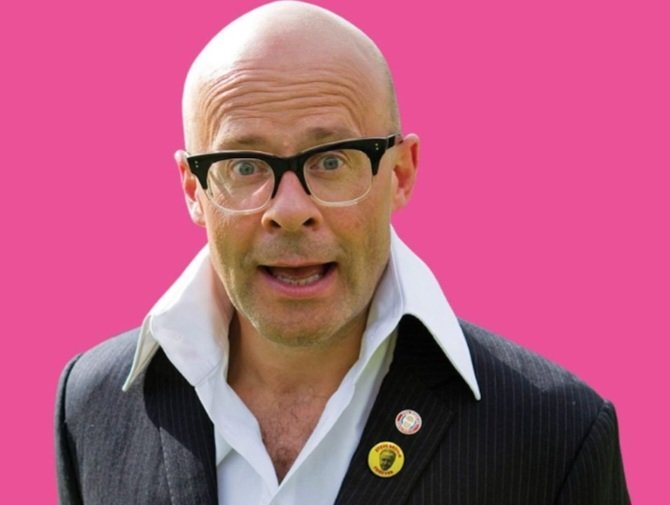 Mikasasize5's tweet photo. @donmcgowan @lewis_goodall I hear badgers and I think Harry Hill - just me? https://t.co/G0J3z5HEFj