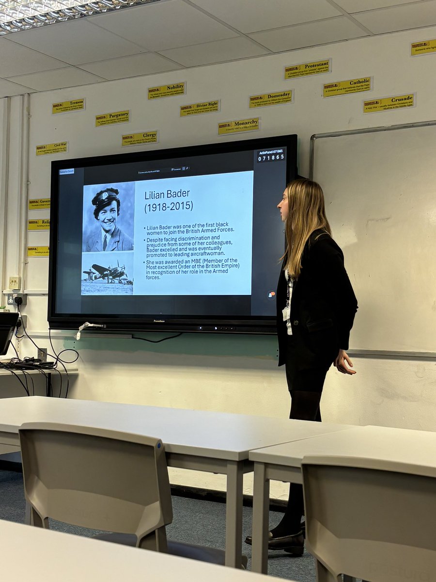NWSGHistory's tweet photo. A great way to round off the @NewsteadWood Black History Month celebrations with some fab presentations from our student subject leaders! #WeAreNewstead https://t.co/DkbnDYfOHg