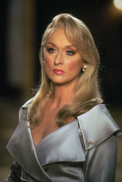 Adele dresses up as Madeline Ashton from ‘Death Becomes Her’ for Halloween.