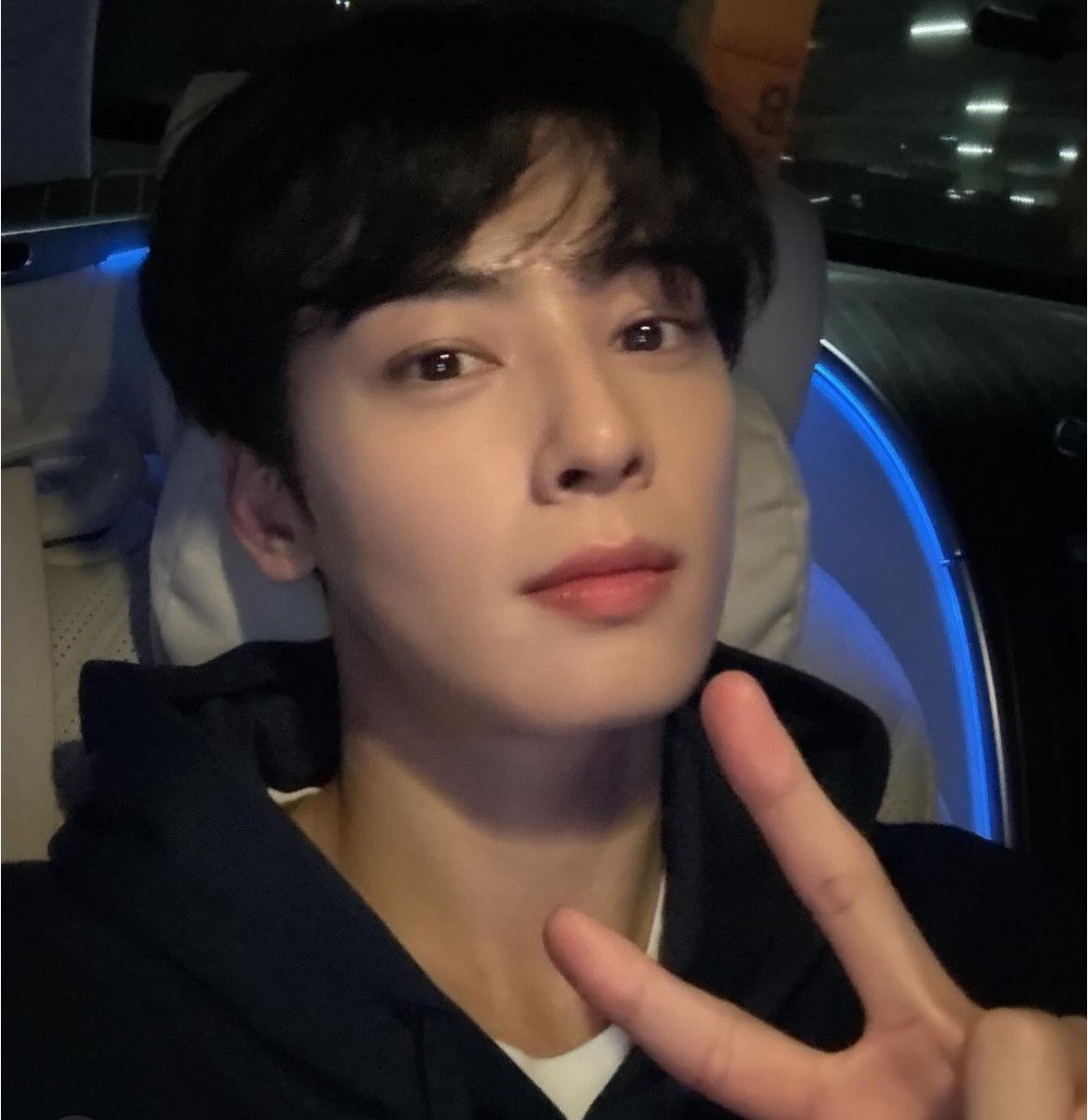 Eun Woo Access 🧸 tweet media