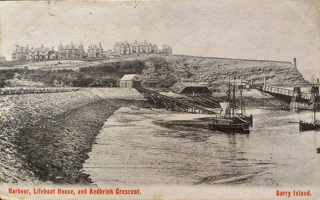 Victorian Barry Experience tweet media