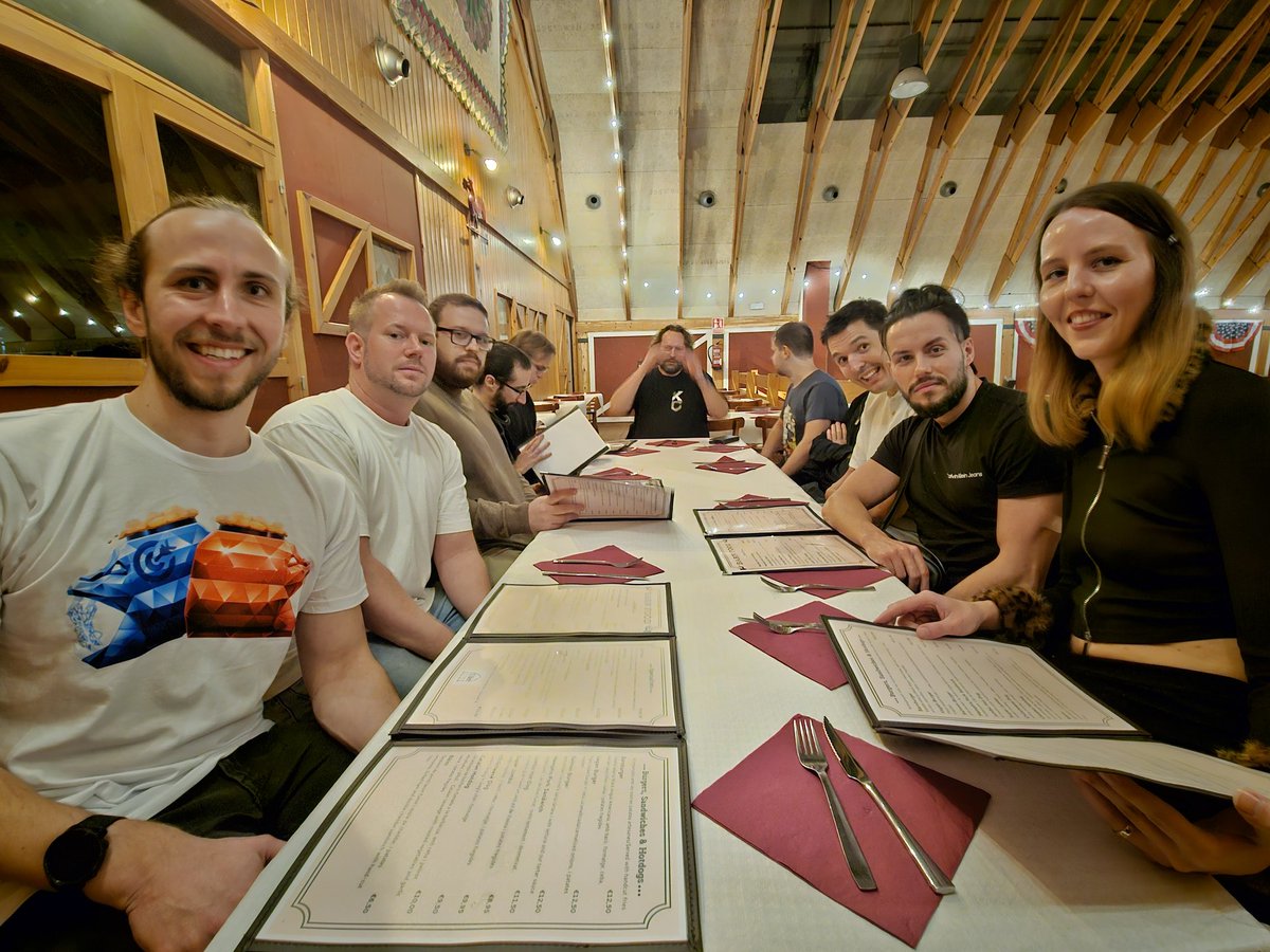 The QUAKE PUB tweet media