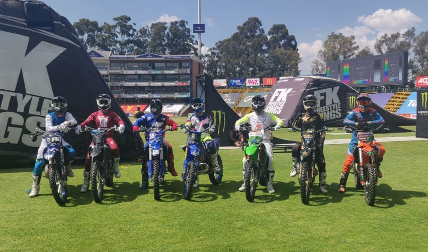 footnotesza's tweet photo. Freestyle Kings Live have arrived in South Africa for the first time and are getting ready to wow audiences in Joburg and Pretoria this weekend before heading to Cape Town.

#FreestyleKingsSA is presented by @showtime_sa in association with @SuperSportTV, @jacarandafm and @Smile904FM.