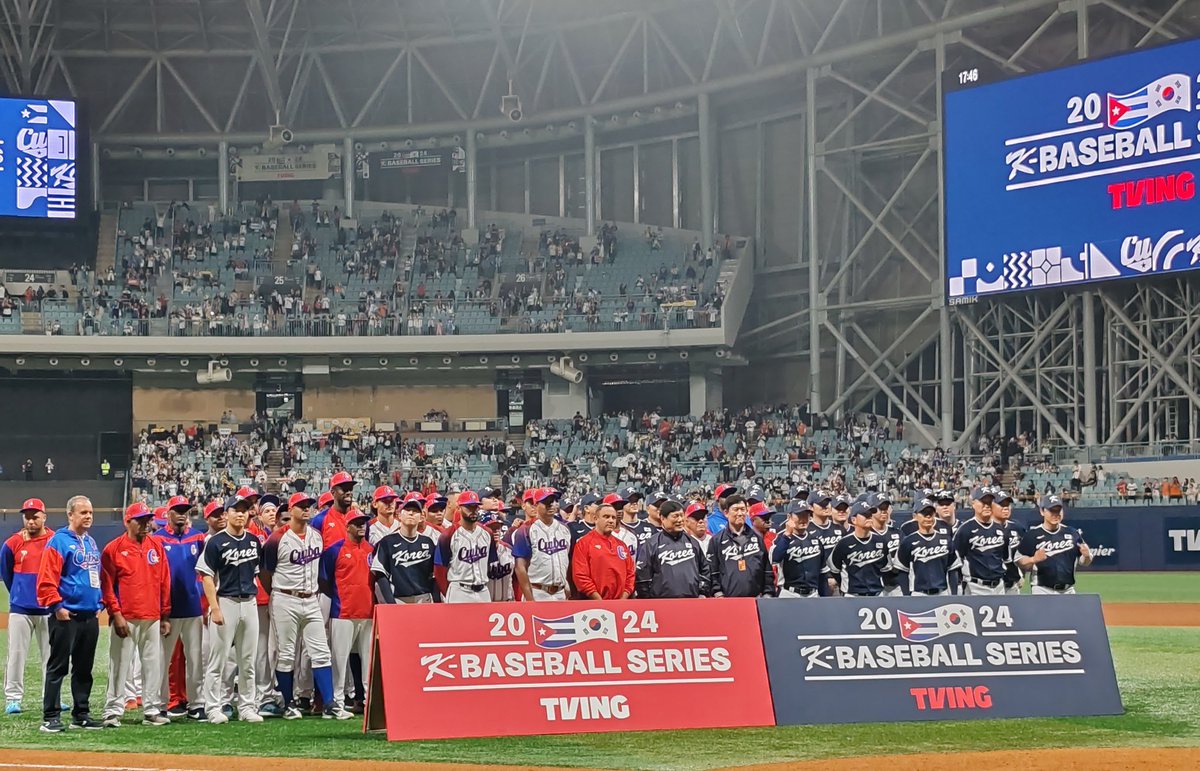 jit_digital's tweet photo. Partido #Cuba-Corea del Sur
Preparación para el Torneo #Premier12 de #Beisbol 
Sky Dome de Seúl
Final:
KOR: 13 14 0
CUB:  3  10 1
#BeisbolCubano @Premier12 https://t.co/7L4oqmE3pZ