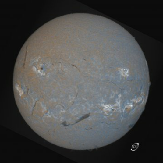 Plusieurs membres d’Astronomie Nova étaient présents à Sèvres-Anxaumont ce samedi 12 octobre dans le cadre
 de la Fête de la Science pour proposer a une quinzaine de personnes une animation et des observations autour du soleil bien présent. 🔅

pulse.ly/lma485geot