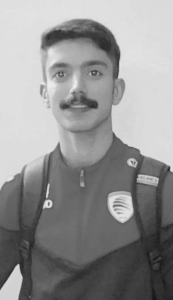 اللجنة العمانية الرياضية تتقدم بخالص التعازي والمواساة إلى عائلة اللاعب  معتز  بن ناصر أولاد ثاني 
سائلين الله تعالى أن يتغمده بواسع رحمته، ويسكنه فسيح جناته، وأن يلهم أهله وذويه الصبر والسلوان.