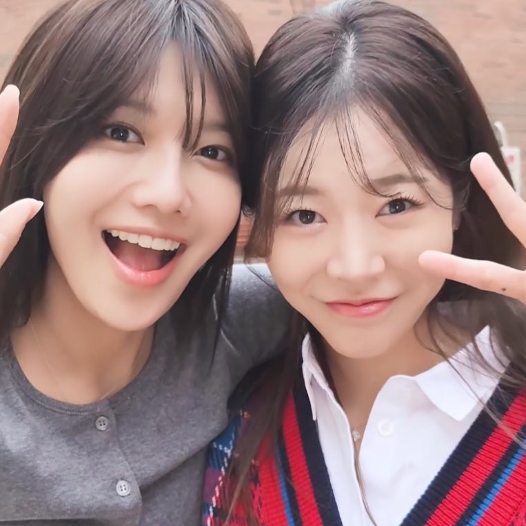 soonkyupsal's tweet photo. the fact that we got the rare soosun ship in the year 2024 😭😭 https://t.co/bFZJZdCNSF