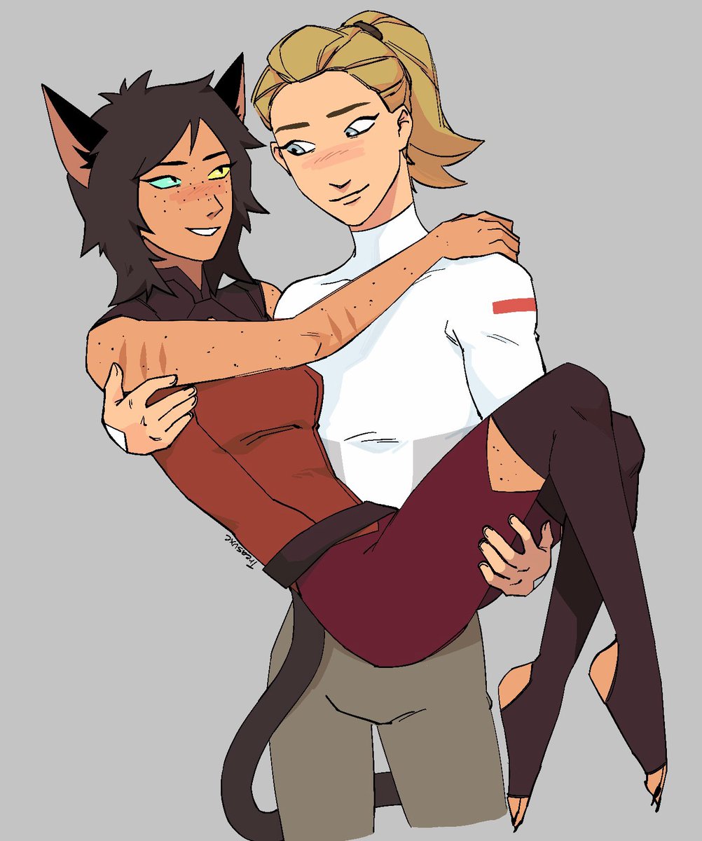 treasuxe_'s tweet photo. putting those gf privileges to use iktr #spop #catradora https://t.co/LIa9HCbK9U