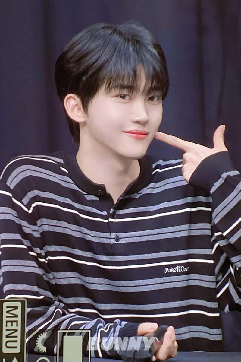 241102

#루네이트 #LUN8 #도현 #DoHyun