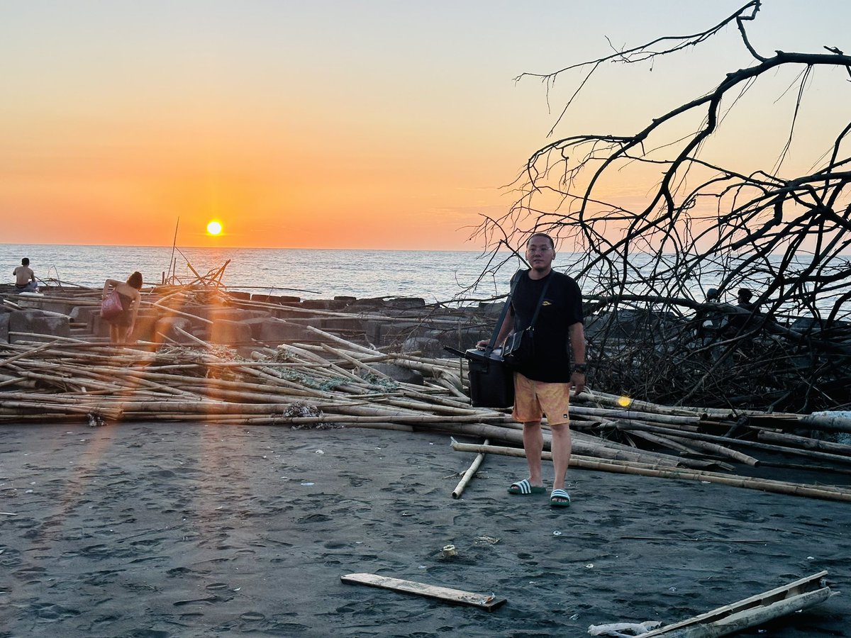 YouMin0529's tweet photo. 府城夕陽，釣沒魚！
#台南 https://t.co/RwqvDJYhRY