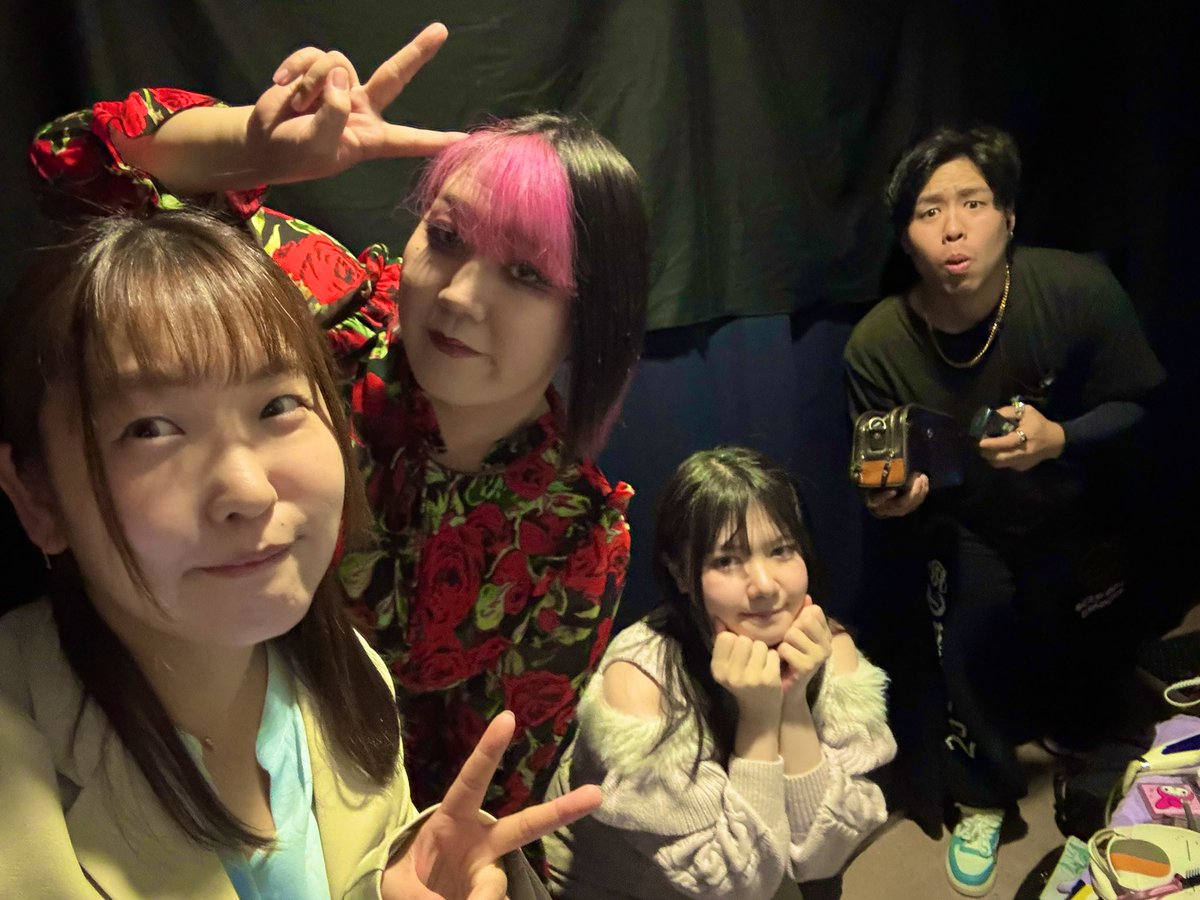 Suzukike_kikaku's tweet photo. さぁ!! 白班の初日!!!!
楽屋から失礼します！
もう間も無く始まりまーす！✨✨ https://t.co/XuwAApoxll