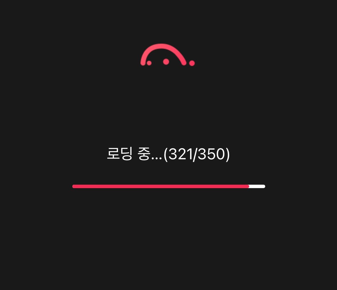 🐰📸💬 [241102 16:17-21]

> *photo*
> it's complete.. 
> there's a lot of clips, right