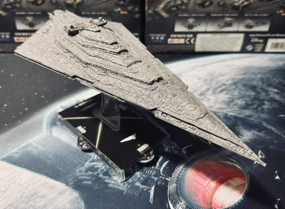 SwrpgMiniatures's tweet photo. Last up in my #StarWarsArmada #wave🤷‍♂️ is the Resurgent Star Destroyer
The ones pictured here are from Pulsefiredgaming on Etsy 

https://t.co/uHqgTyJgie

@mel_miniatures also has them on their store 
https://t.co/Ko6e2xvXYi
^currently 25% off on sale and free shipping on this https://t.co/3RJeb7ytSV