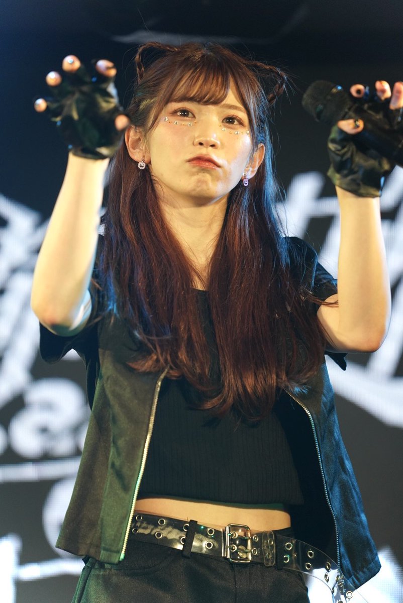 ken_1_0710's tweet photo. ふわっとスワット🦁1st season💛
#レオナエンパイア
#MONSTERNiGHT
#ケンケンのシシシシフォト https://t.co/y7Nye3ymKG