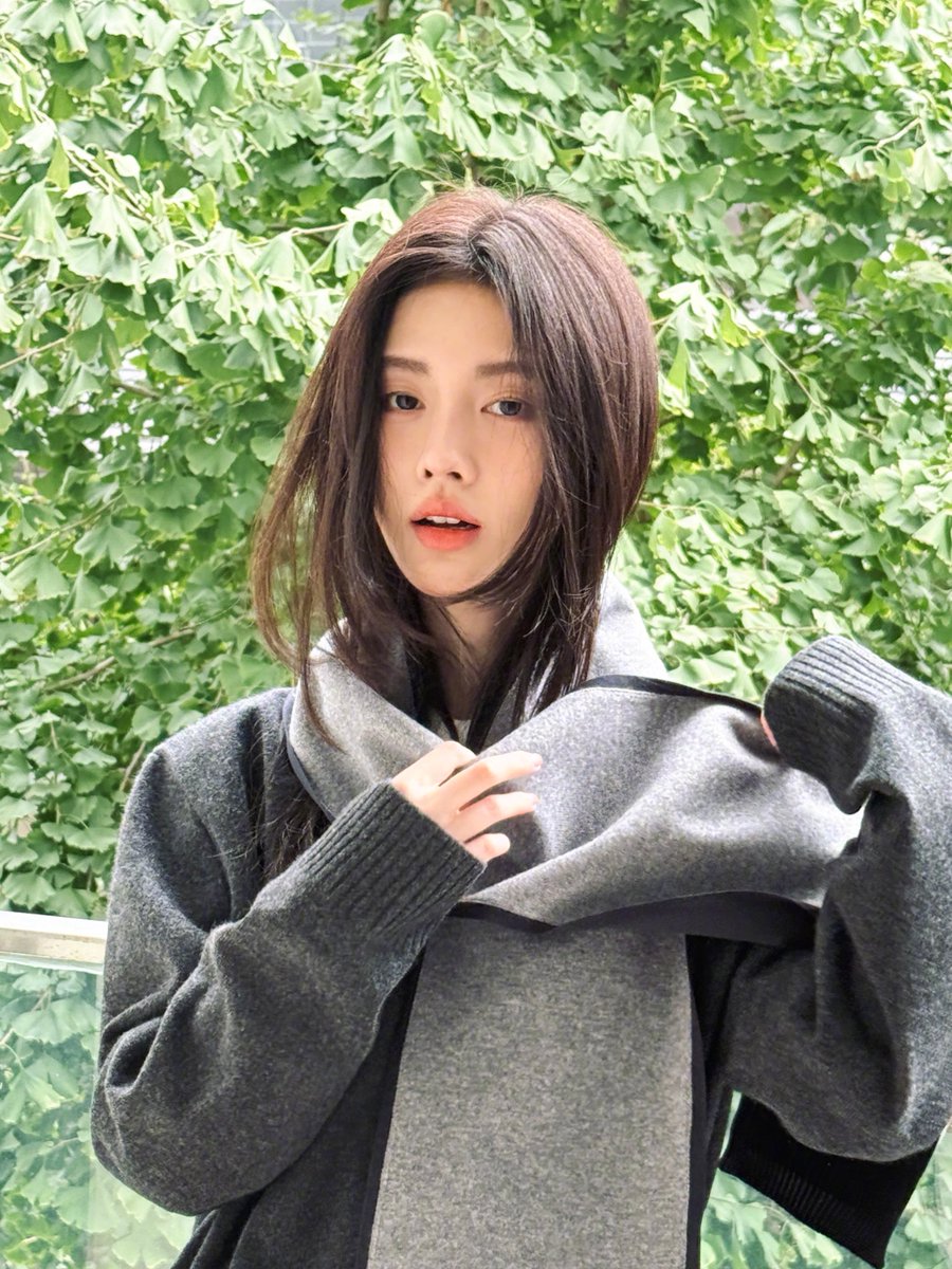 리내 tweet media