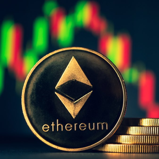 RadarHits's tweet image. JUST IN:🇨🇭UBS launches world's first Ethereum-based tokenized fund.