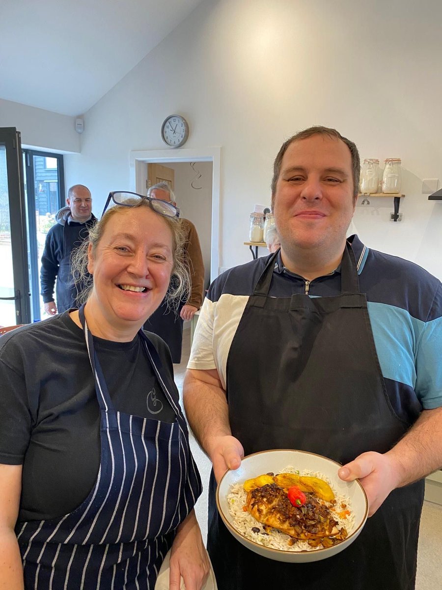 AlwaysBeeYouCIO's tweet image. 🔥🍗 We absolutely loved learning to cook jerk chicken with coconut rice &amp;amp; peas and plantain! Can’t wait for the next culinary adventure! 🍛✨ #LearningToCook #NewSkills #JerkChicken #IslandFlavors #CookingJourney