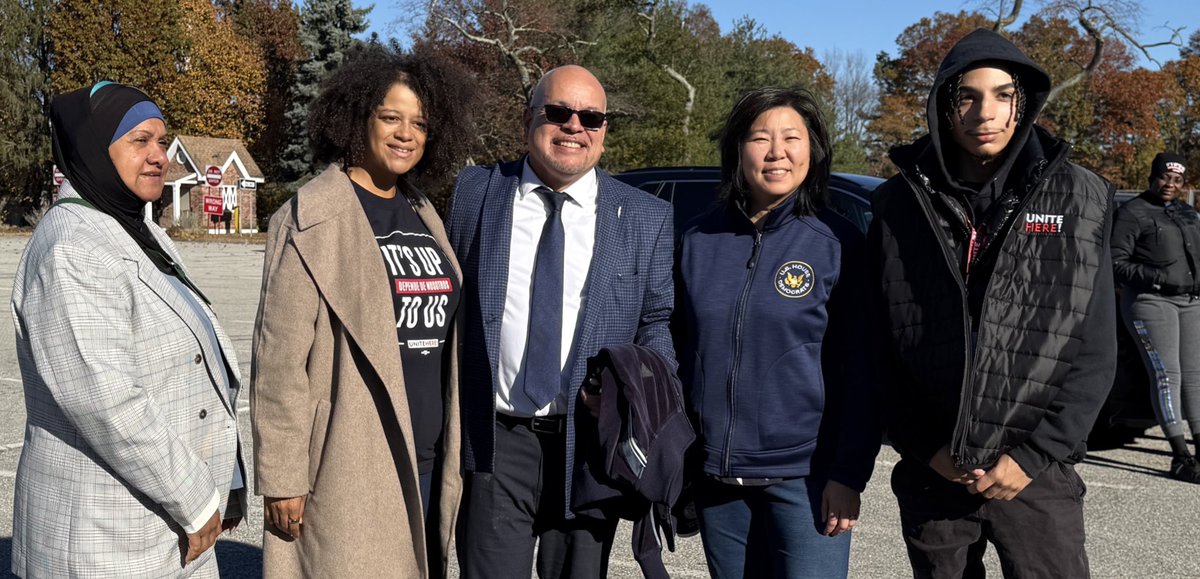 🚪 Thousands of doors knocked
📞 Thousands of calls made
💙 An incredible amount of heart poured into this election

Grateful to everyone out there canvassing, connecting, and pushing for change. Great #GOTV morning with <a href="/unitehere/">UNITE HERE</a> local 100, <a href="/NYHTC/">Hotel and Gaming Trades Council</a> and <a href="/Grace4NY/">Grace Meng</a>