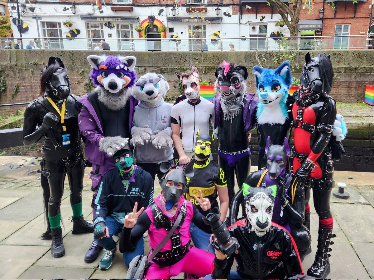 Furtography tour around the village 📸