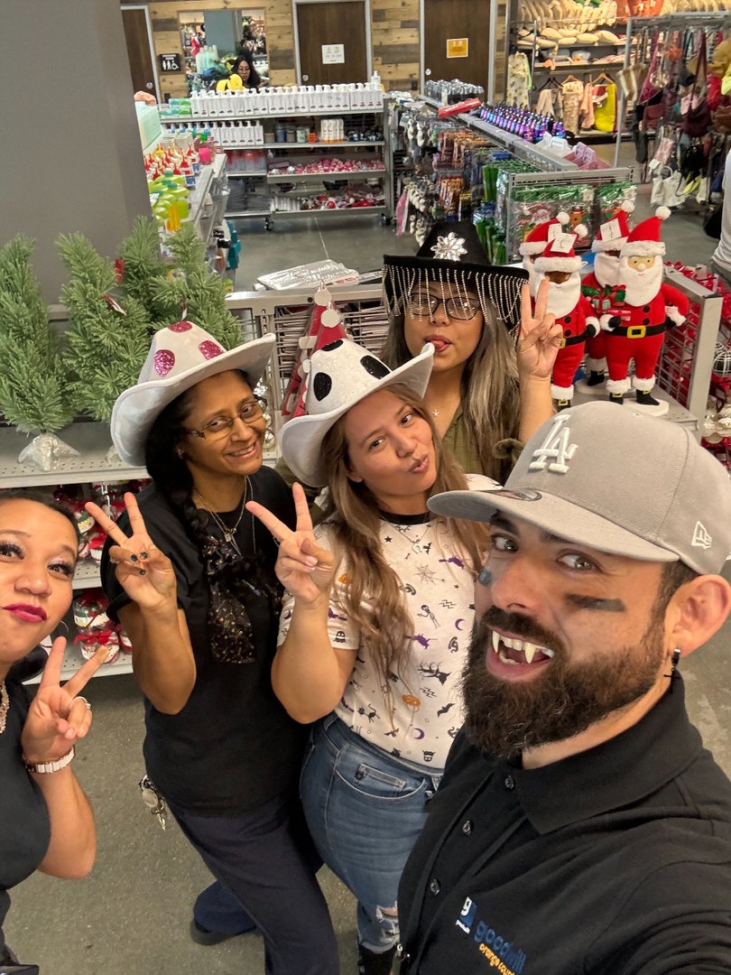 Goodwill of Orange County tweet media