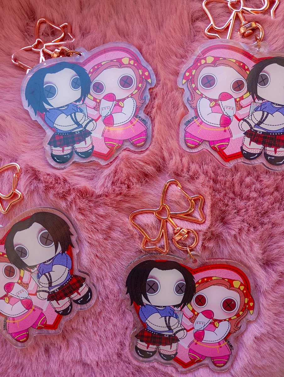 ArtsenicP's tweet photo. 🩷🗝️🍓

• Acrylic Keychains
- double-side printed
- about 8cm
- Golden Pink Keychain ribbon
- protective film https://t.co/mrKGOBAcvK