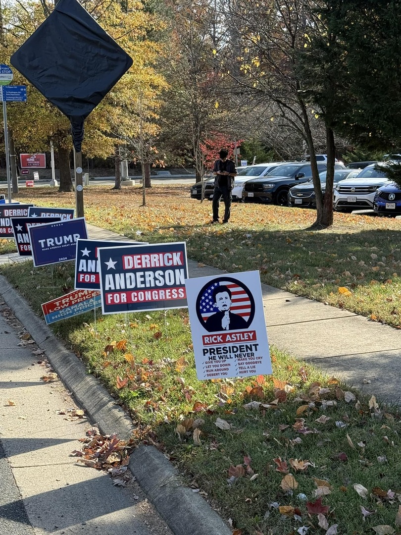 SaintedDrew's tweet photo. I’ve made my decision on who to vote for in the upcoming election. It's crucial to be informed and engaged. Who are you supporting, and why? Let’s discuss the issues that matter most to us. Your voice matters—share your thoughts! #Election2023 #VoteSmart https://t.co/01zE9ZRzQk