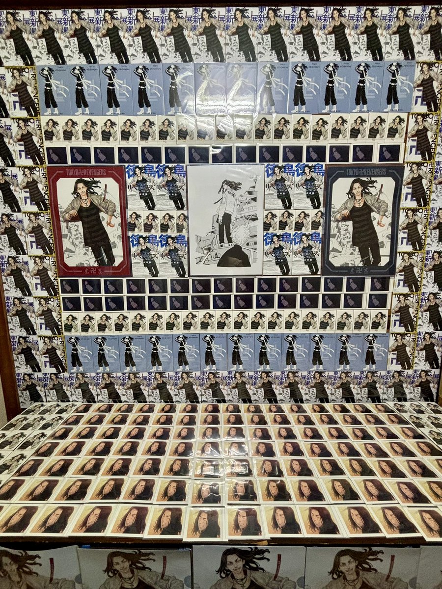 律(りつ) tweet media