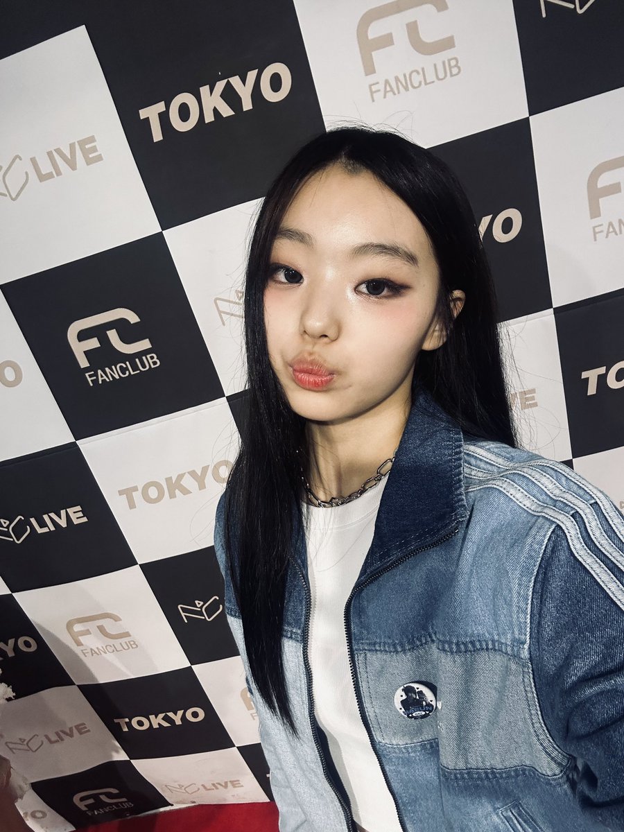 Lapillus_twt's tweet image. 조금 ! 늦었지만 ,,
오늘 많은 분들께서 제 생일 축하해주셔서 감사합니다 ♡︎☙

#Lapillus #라필루스 #Haeun #하은