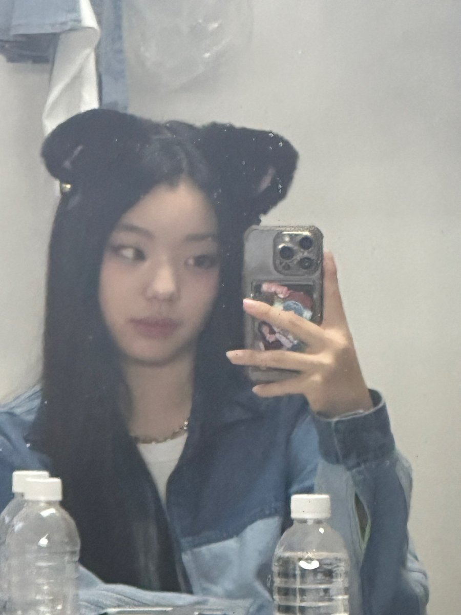 Lapillus_twt's tweet image. 조금 ! 늦었지만 ,,
오늘 많은 분들께서 제 생일 축하해주셔서 감사합니다 ♡︎☙

#Lapillus #라필루스 #Haeun #하은