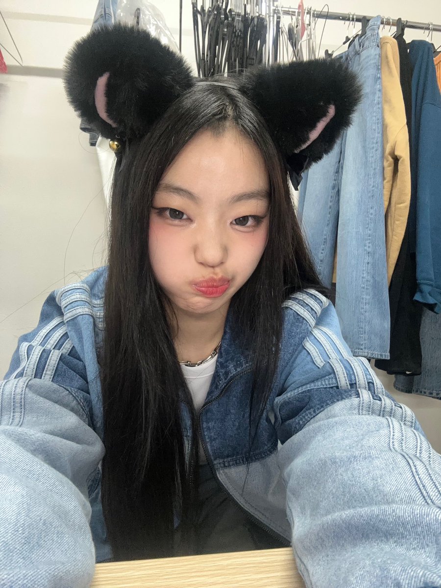 Lapillus_twt's tweet image. 조금 ! 늦었지만 ,,
오늘 많은 분들께서 제 생일 축하해주셔서 감사합니다 ♡︎☙

#Lapillus #라필루스 #Haeun #하은