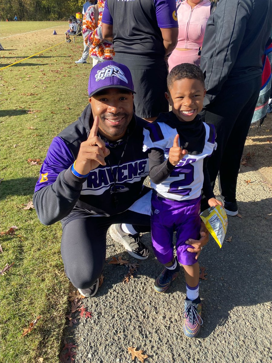 Dominique tweet media