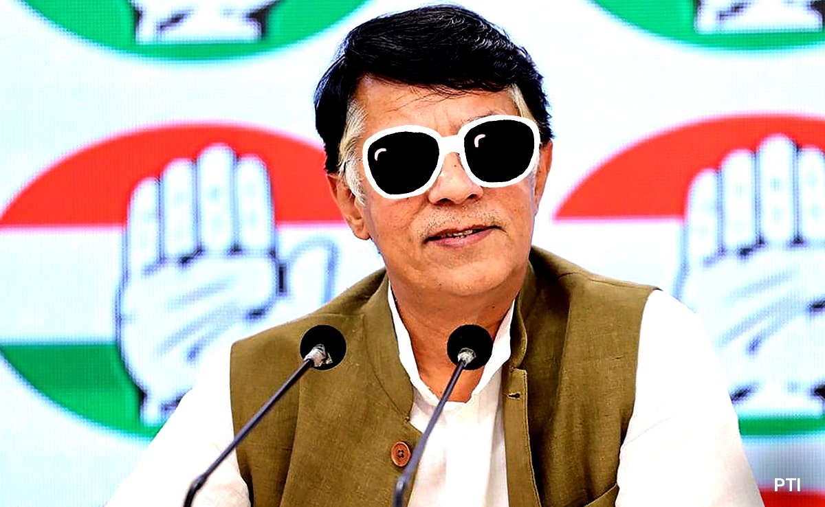The Prime Minister of the world's largest democracy is having to delete his tweet due to fear of fact check.

<a href="/Pawankhera/">Pawan Khera 🇮🇳</a>  🔥