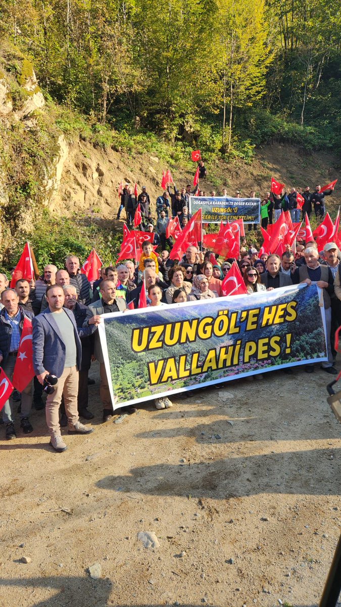 mazlum1990's tweet photo. Uzungöl de yapılması düşünülen HES e hayır.
Doğa katliamına HAYIR.. https://t.co/ftxodyVNig