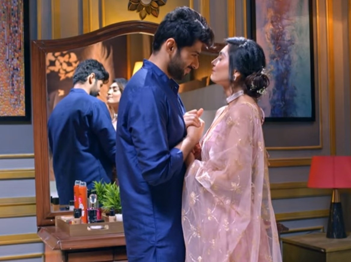 dhakdhak__'s tweet photo. Ruined for nothing! 😑
#Nevika #Neivika #Vanshaj https://t.co/EFBvAxsjwN