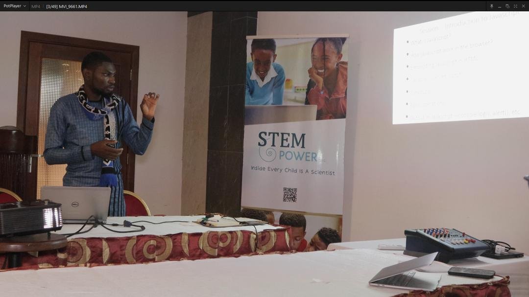 Univ_Dschang's tweet photo. 𝗖𝗼𝗼𝗽𝗲́𝗿𝗮𝘁𝗶𝗼𝗻 𝗦𝗧𝗘𝗠𝗣𝗼𝘄𝗲𝗿 - 𝗨𝗻𝗶𝘃𝗲𝗿𝘀𝗶𝘁𝗲́ 𝗱𝗲 𝗗𝘀𝗰𝗵𝗮𝗻𝗴 :  𝟭𝟮𝟬 𝗲́𝗹𝗲̀𝘃𝗲𝘀 𝗱𝘂 𝘀𝗲���𝗼𝗻𝗱𝗮𝗶𝗿𝗲 à Dschang 𝘀𝗲𝗿𝗼𝗻𝘁 𝗳𝗼𝗿𝗺𝗲́𝘀 𝗮𝘂𝘅 𝗺𝗲́𝘁𝗶𝗲𝗿𝘀 𝗦𝗧𝗘𝗠 𝗲𝘁 𝗮̀ 𝗹’𝗲𝗻𝘁𝗿𝗲𝗽𝗿𝗲𝗻𝗲𝘂𝗿𝗶𝗮𝘁. https://t.co/VL3L1J1Y4N