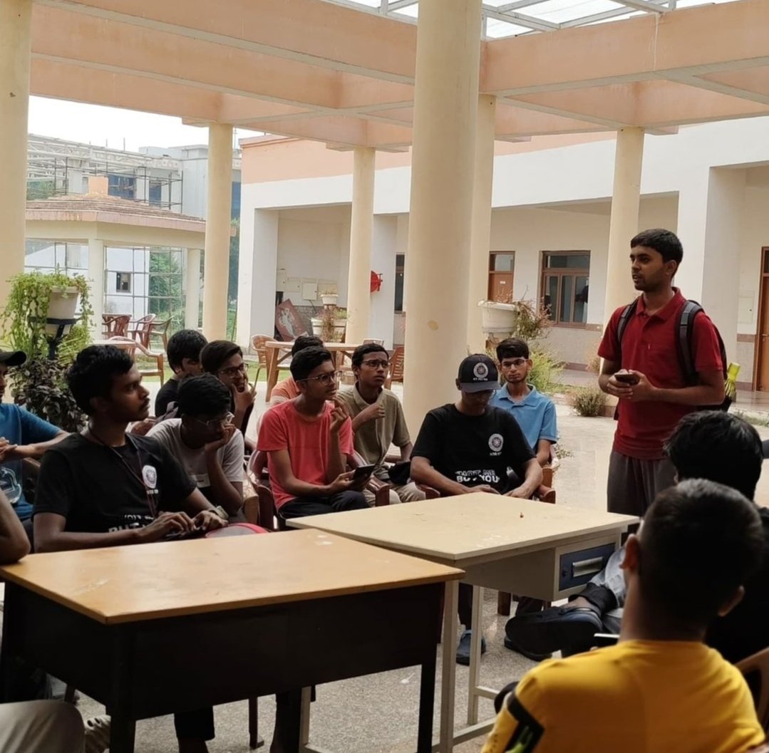 nss_iitp's tweet photo. 🌍♻️ The Chetna X Environmental wing of NSS IITP recently held a successful garbage recycling event! Students engaged in a survey on waste management, gaining insights and contributing to a cleaner, greener campus.
#SustainableCampus #GreenIITPatna #GarbageRecycling #EcoWarriors https://t.co/AM2U9JeNgO