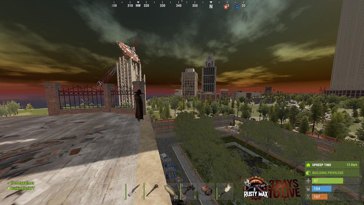 TommyPalmex's tweet image. Vamos a por el último día del 3 Days to live, lo estamos gozando con @DurkinblockYT. El mapa es espectacular, nos vemos en media horita en Kick (TENGO MIEDO)!! 🔥💀 @RustyMaxEU @3daystoliveRust