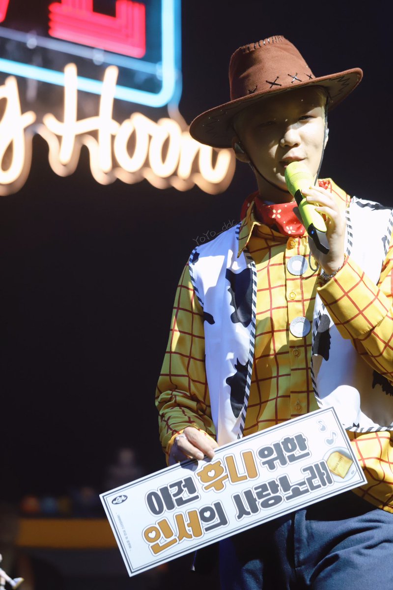 yoyo_ddc's tweet photo. 2024.11.02
In Seoul～
정말 귀엽다😍😍😍😍
official_hoony_ 
#이승훈 #HOONY
 #WINNER #위너 https://t.co/z8IQVK9LKR