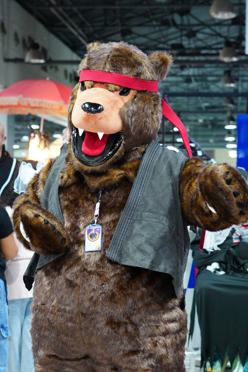 DesertSamuraiQ8's tweet photo. Picture of my kuma cosplay from tekken 8 on 2nd day
I think it turned out great ( except the head I'm gonna change it )
@BandaiNamcoME
#Tekken #tekkenseries #Tekken8 #kuma #tekkencosplay #tekkencharacters #fightinggames #FGC #FightingGamecosplayer #cosplay #cosplays #cosplayer https://t.co/aO0IUx0ObL
