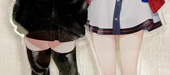 2人ともかわいい、ね……………ジーッ…………………………… 