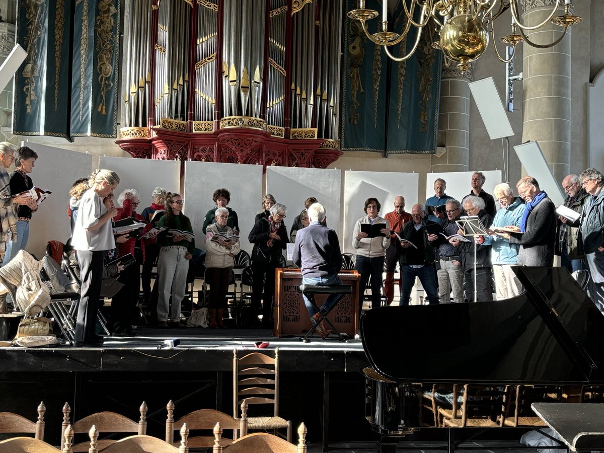 Ben even bij de oefening van Cantorij Monnickendam voor opname van interviews voor hun 75-jarig bestaan voor ⁦<a href="/OmroepPIM/">Omroep PIM</a>⁩